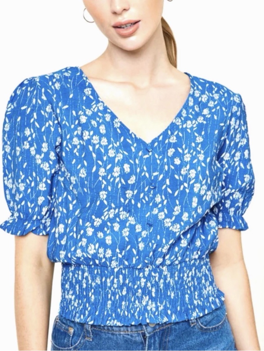NWT Hayden Los Angeles Floral Smocked Top, Size Medium